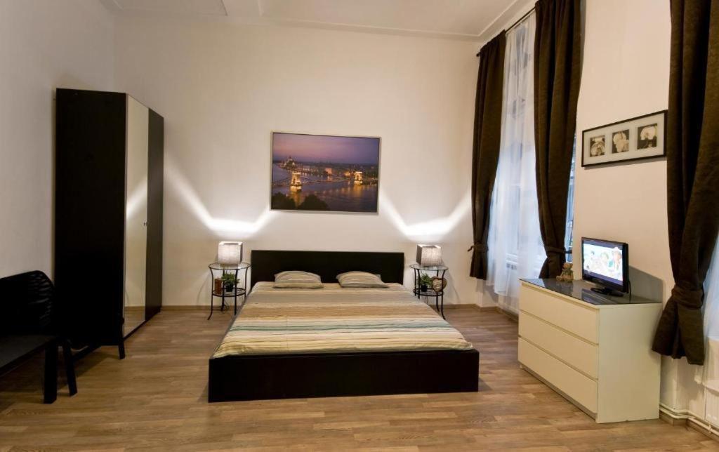 Daphne Deluxe Apartment Budapest Exterior photo